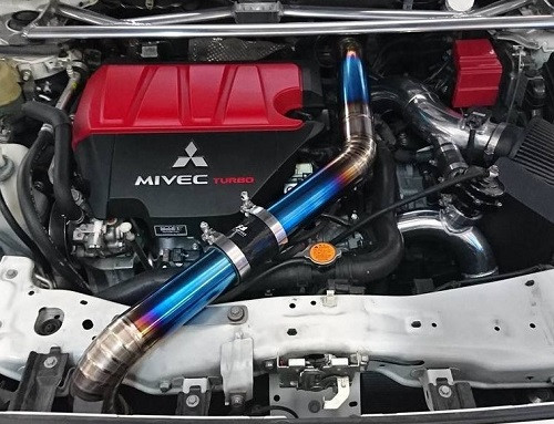 JAPSPEED  „Titanium Upper Intercooler Pipe Kit“ Ladeluftkühler Rohr Set Mitsubishi Evo 10