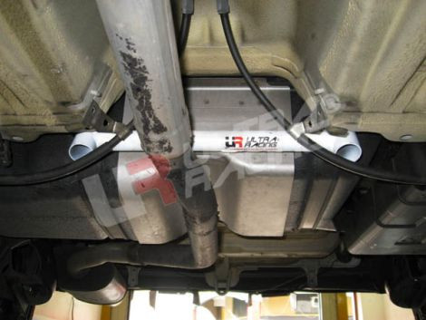 UltraRacing Rear Lower Tiebar Suzuki SX4