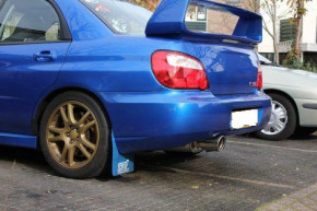 INVIDIA Cat Back Q300 V2 Abgasanlage für Subaru Impreza WRX & STi 01-07